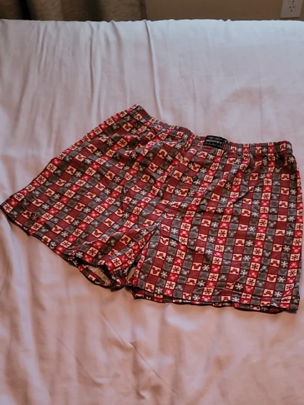 Disney Store Mickey Mouse Christmas Red & Gray Men's Boxer Shorts Large NWOT